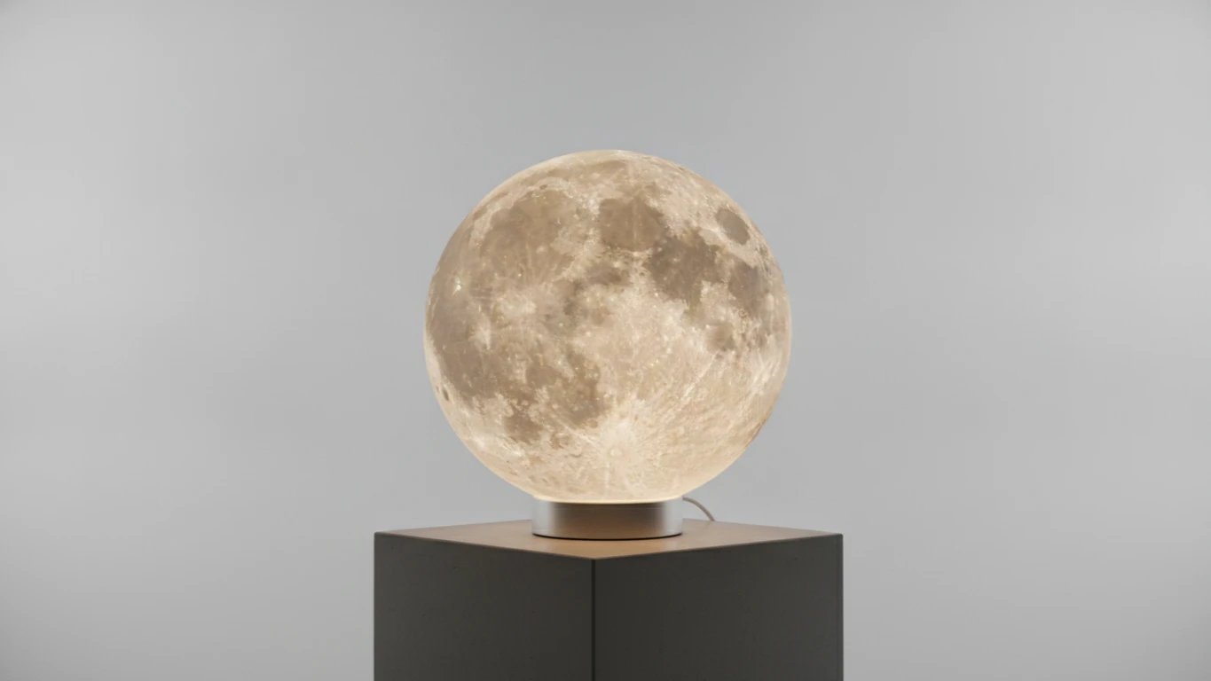 3D Lunar Ambient Desk Lamp